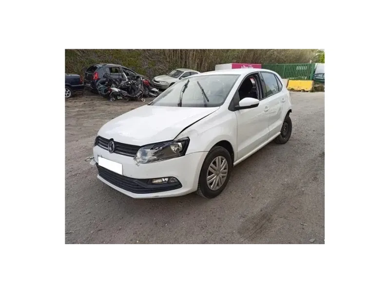 CAPO VOLKSWAGEN GOLF VI PLUS (521)
