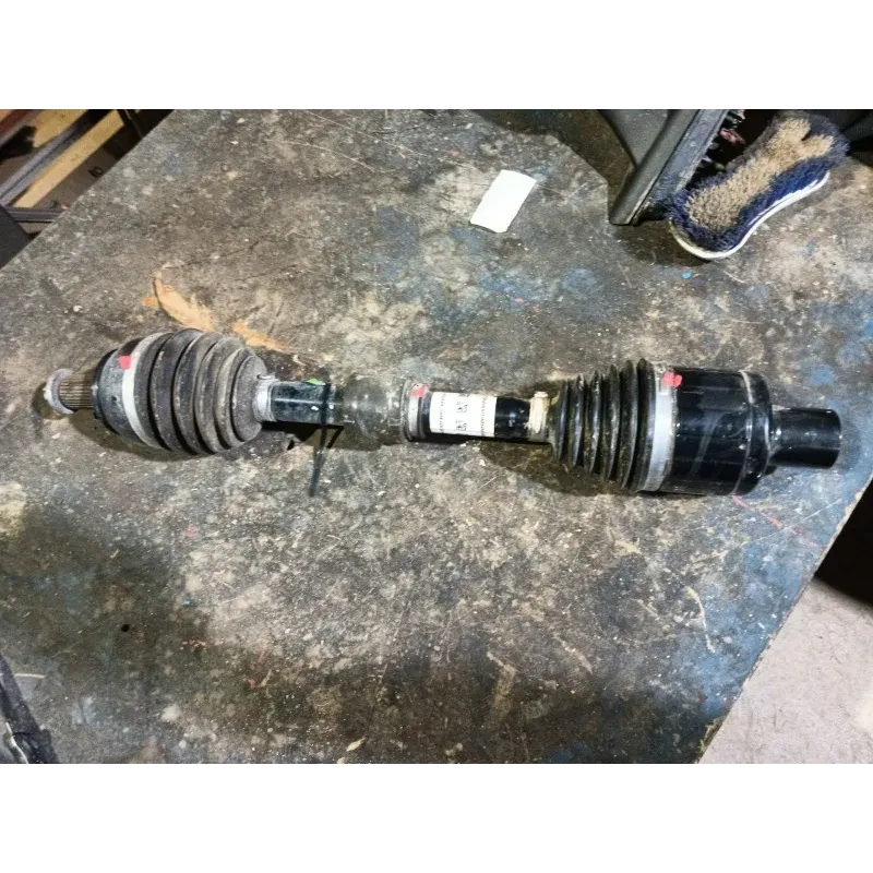 TRANSMISION DELANTERA IZQUIERDA 2433301400