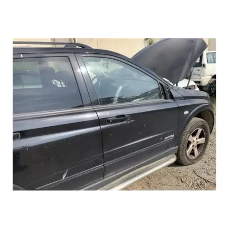 copia de PUERTA DELANTERO DERECHA 6200408D50 6281009001 SSANGYONG KYRON 2.0 200 XDI